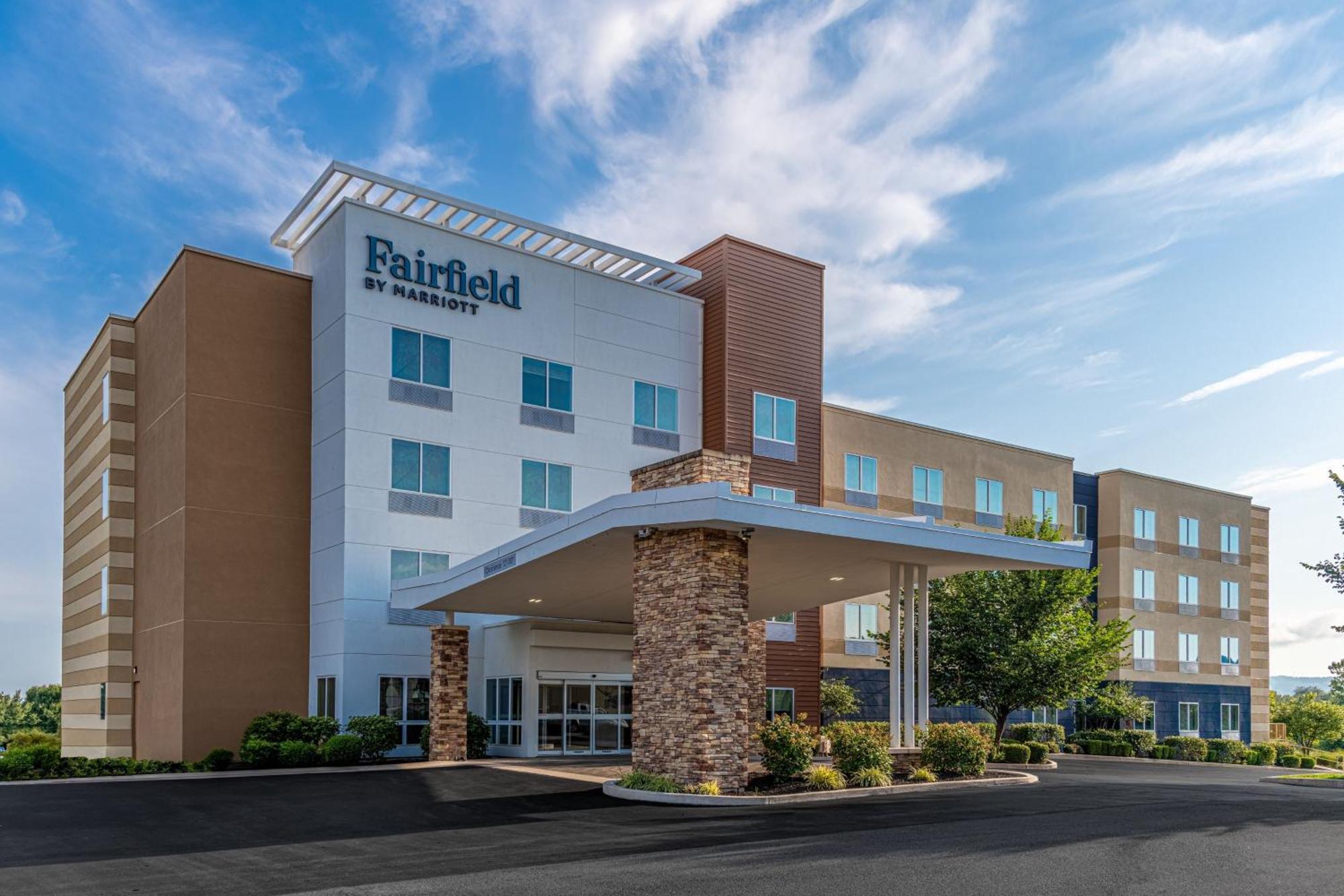 Fairfield Inn & Suites By Marriott Martinsburg Exterior foto