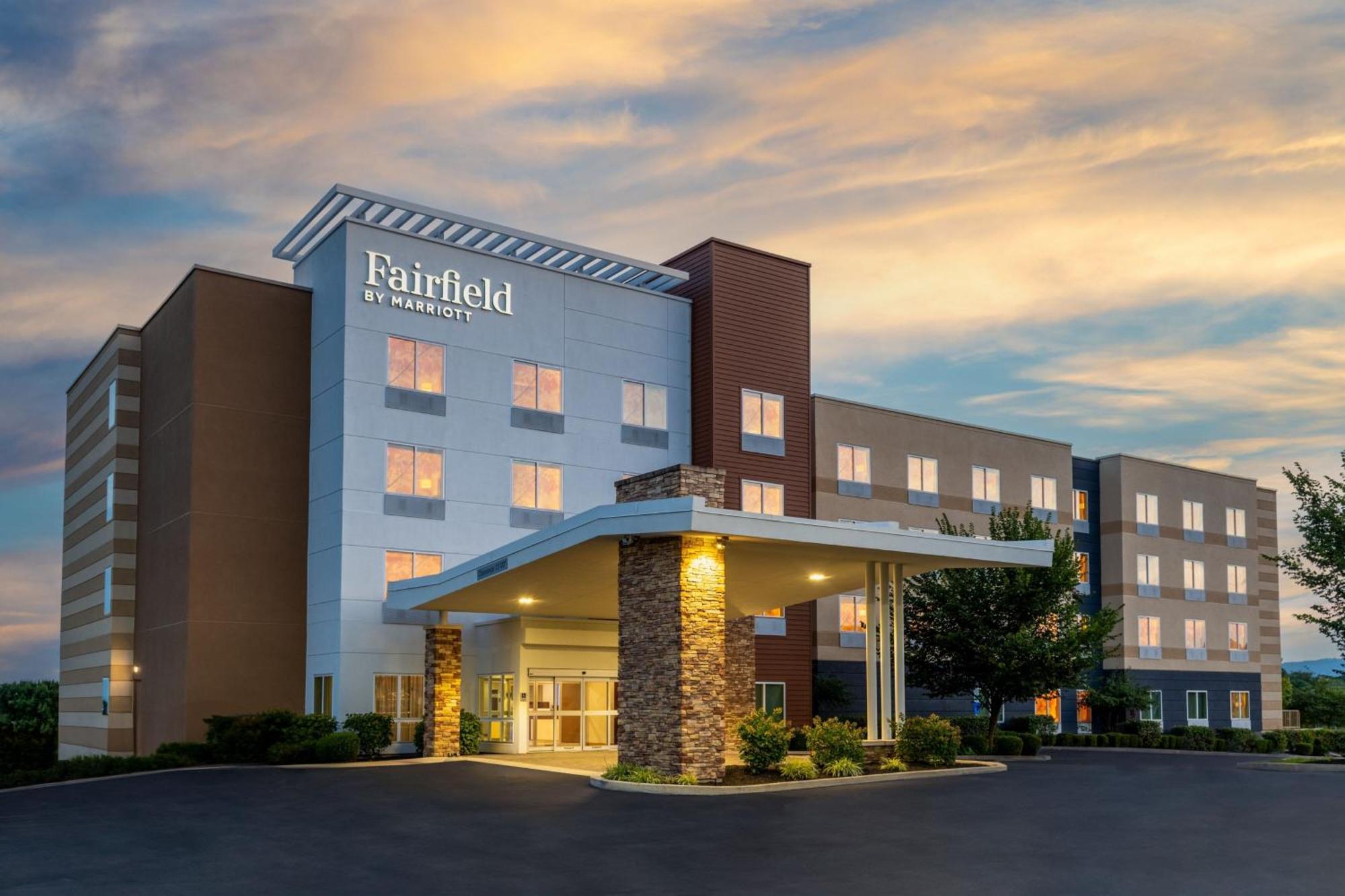 Fairfield Inn & Suites By Marriott Martinsburg Exterior foto